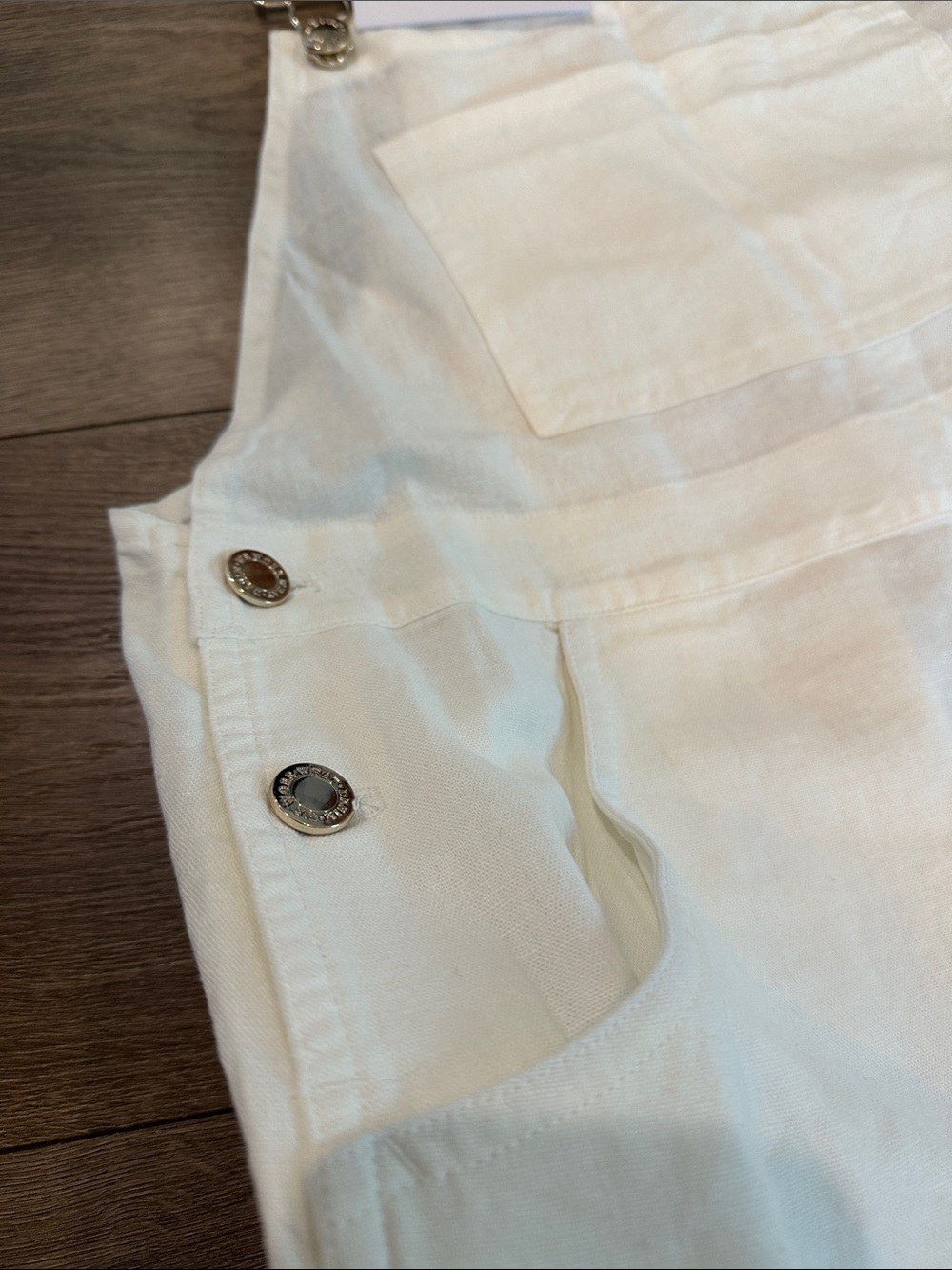 WeWoreWhat Relaxed Linen Short Overalls - Picture 7 of 12